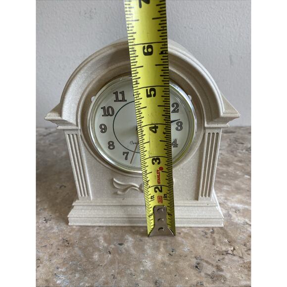 Ingraham Ivory Mantel Desk Clock 6"x5" Art Deco Style Vintage WORKS - Picture 6 of 9